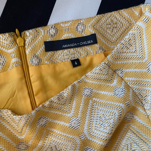Amanda & Chelsea (Nordstrom brand) Yellow/Gold Brocade Skirt - Picture 3 of 4